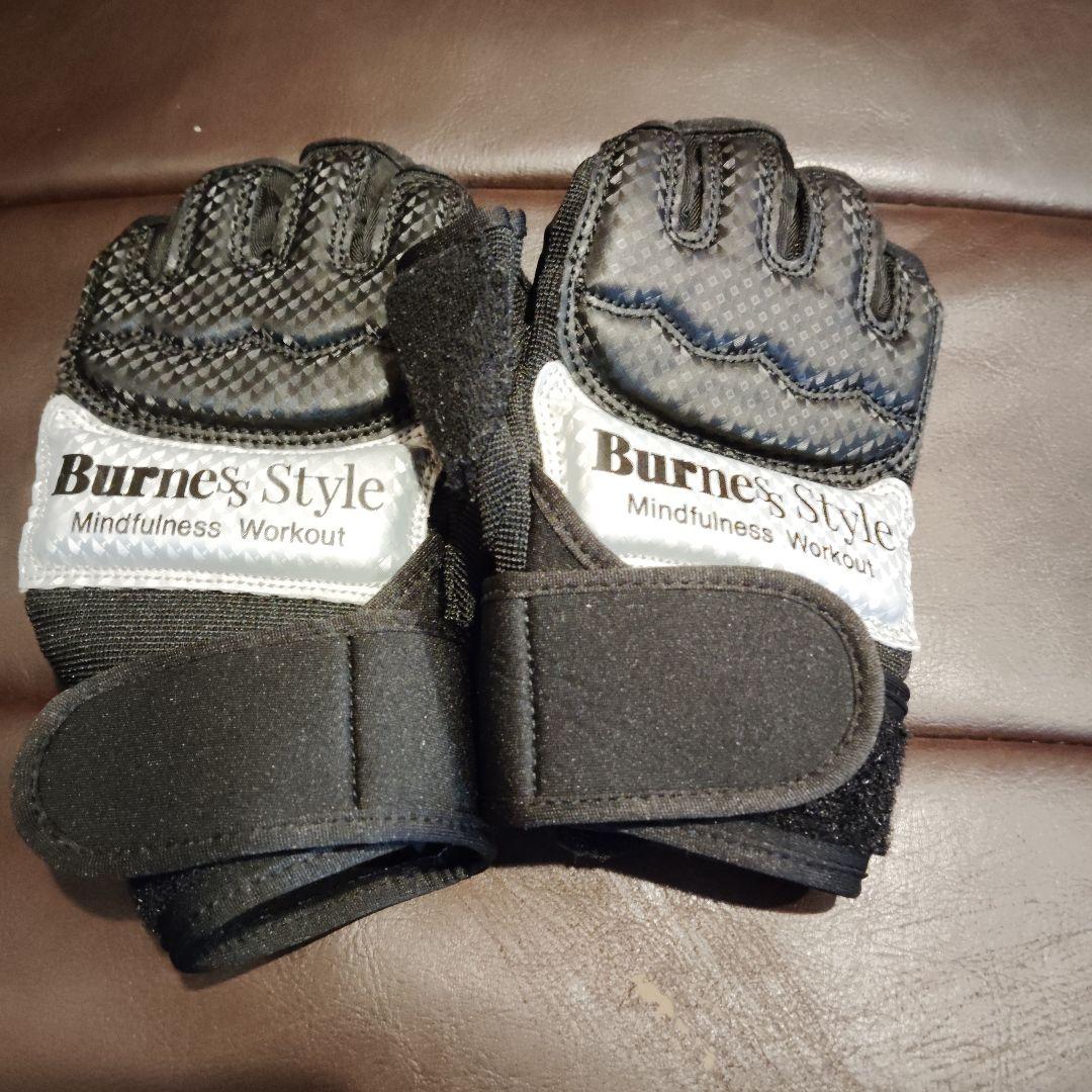 Burnes Style ボクシンググローブ S +専用シューズS