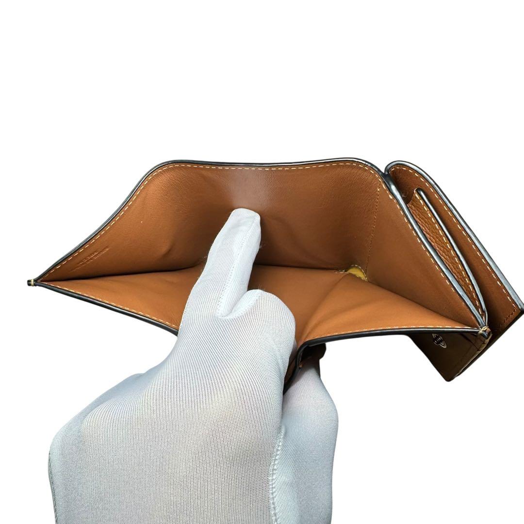 極美品　LOEWE ロエベ アナグラム トライフォールド ウォレット