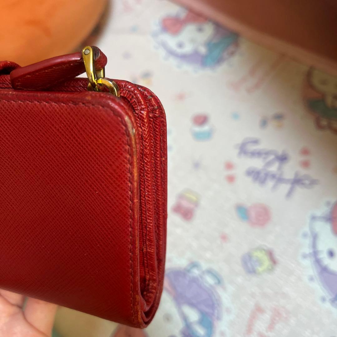 PRADA 二つ折り財布 赤 レザー 付属品あり