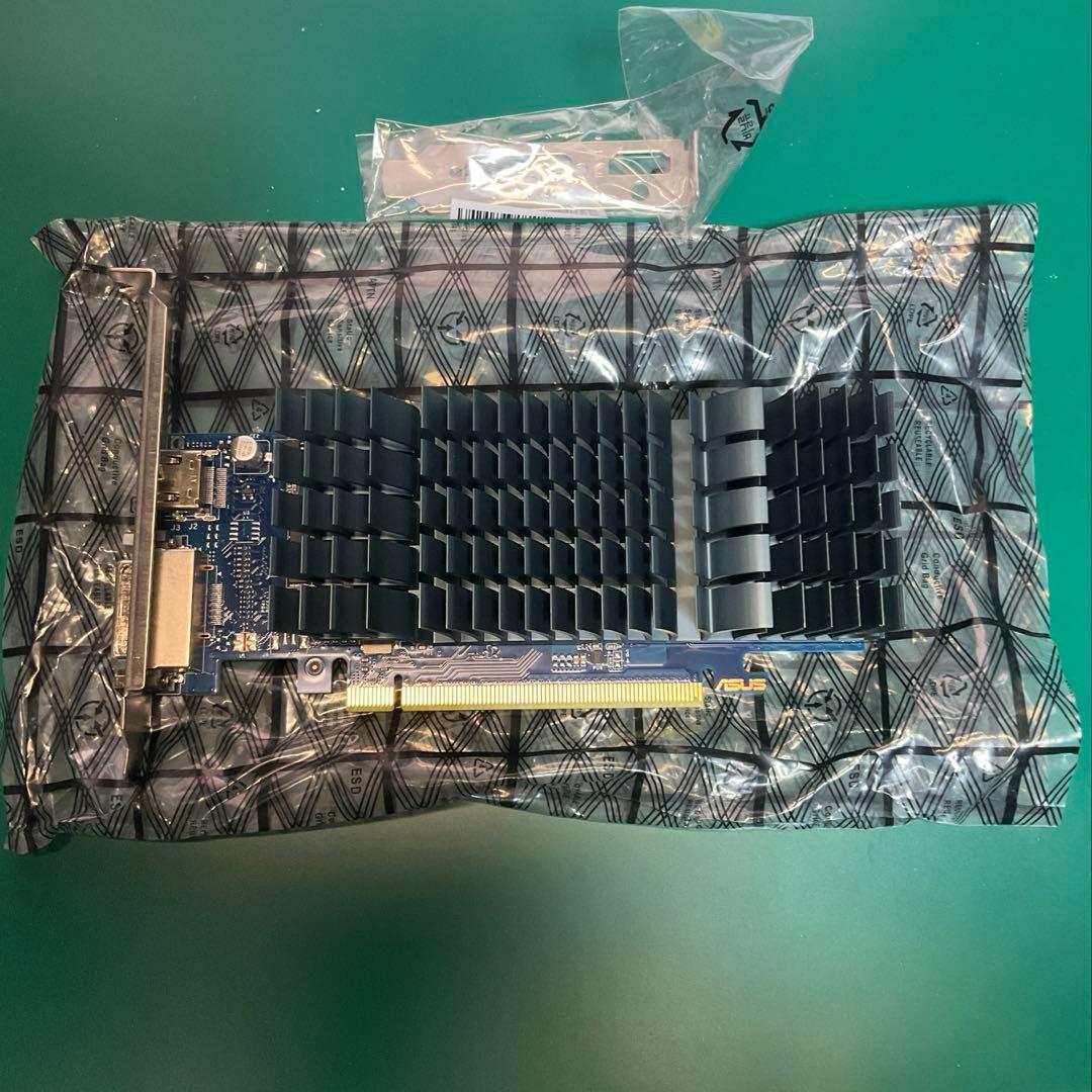 Geforce GT 1030 2GB DDR5版