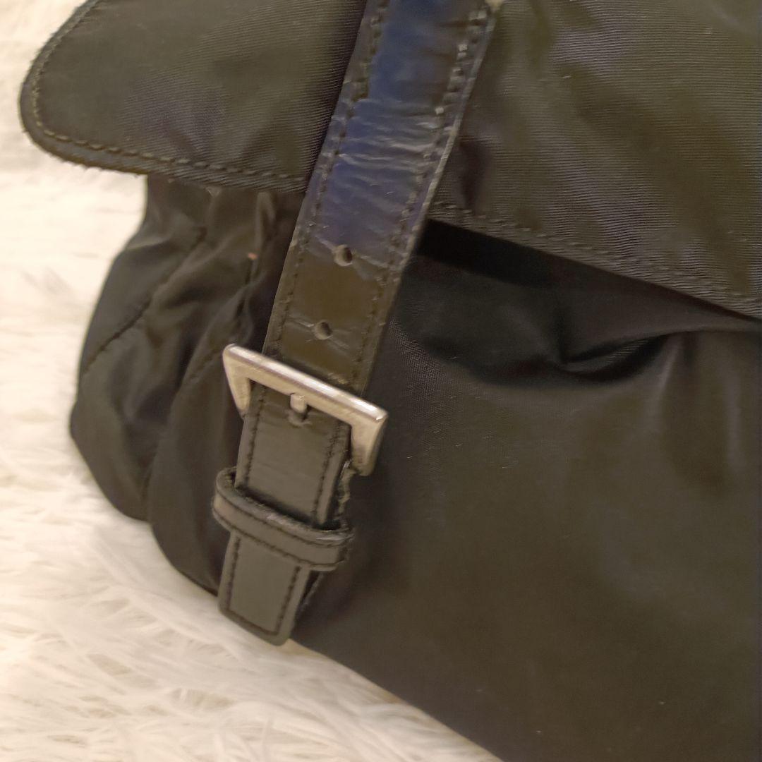 PRADA✨️ メッセンジャーバッグ　ブラック　プラダ　斜め掛け