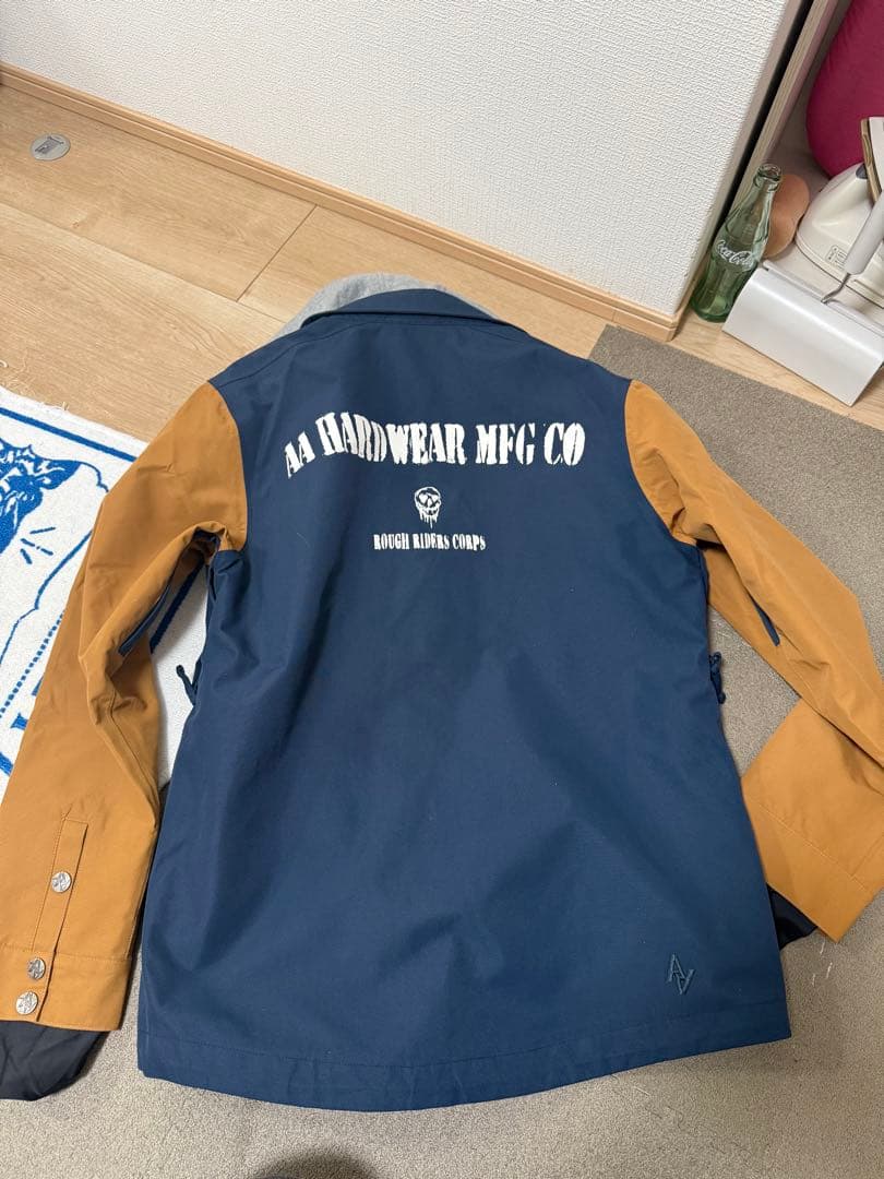 超美品AA HARDWEAR ユニセックスサイズM スノボウエア