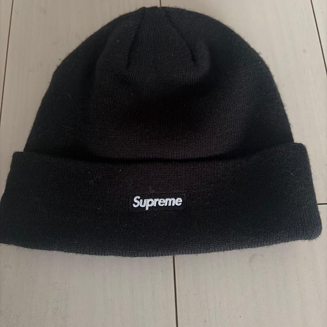 supreme ニット帽　スワロフスキー