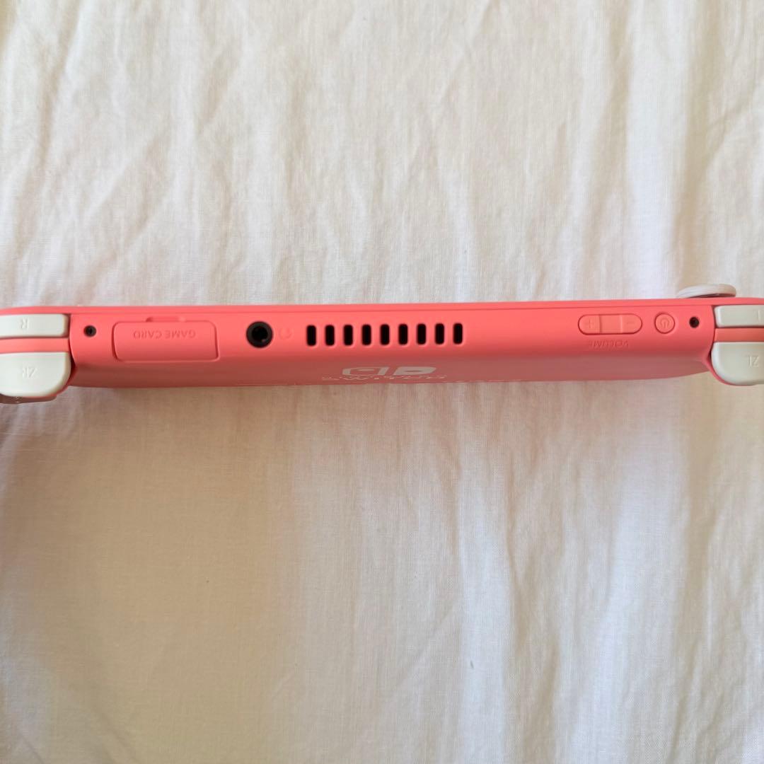 Nintendo Switch Lite コーラル 美品 充電器付き 箱あり
