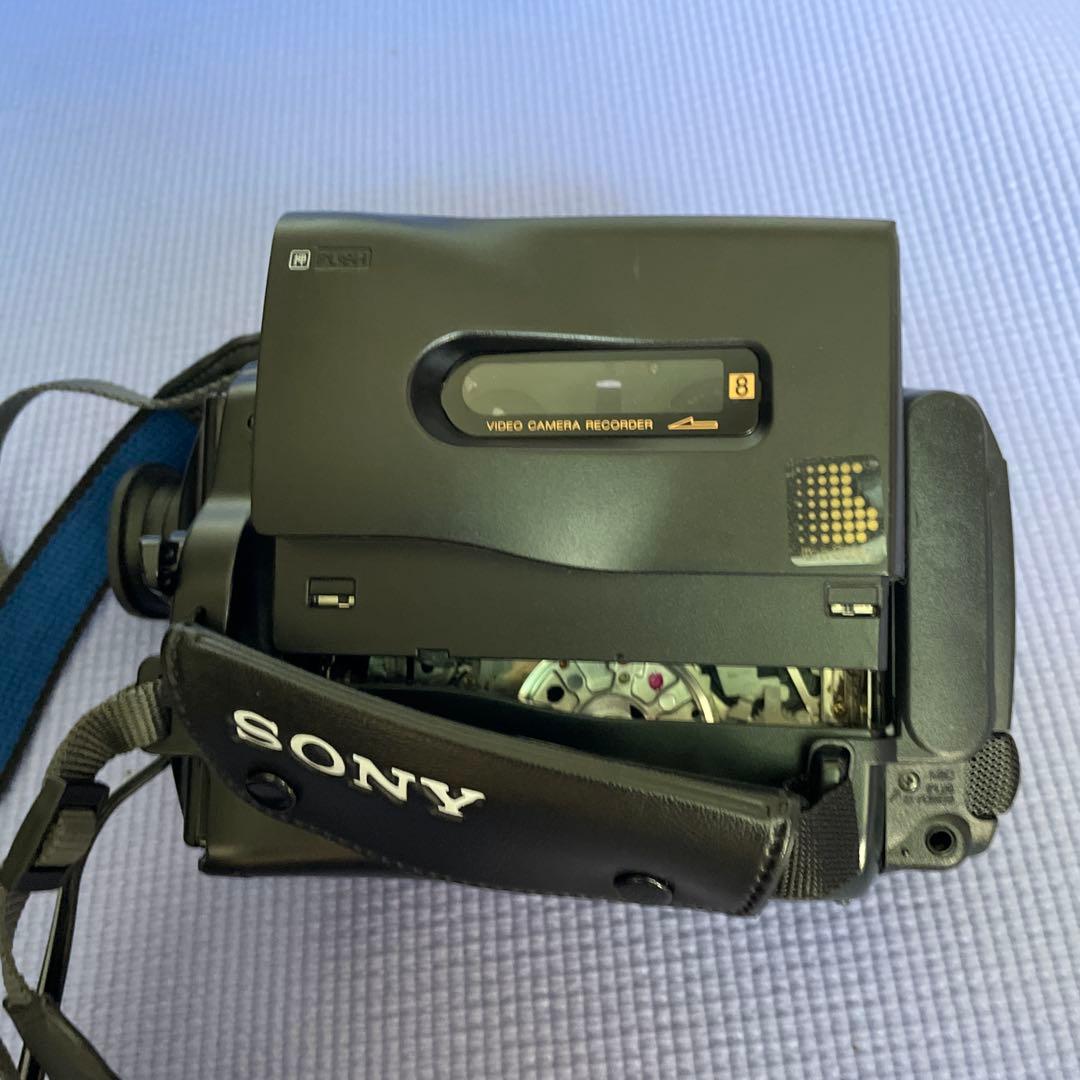 【美品】SONY Handycam Video8ビデオカメラCCD-TR250