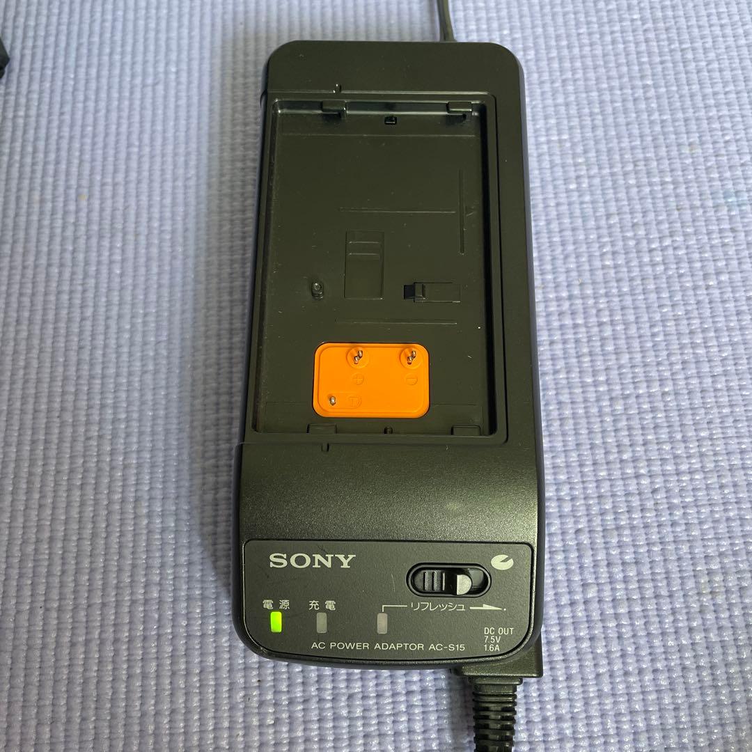 【美品】SONY Handycam Video8ビデオカメラCCD-TR250