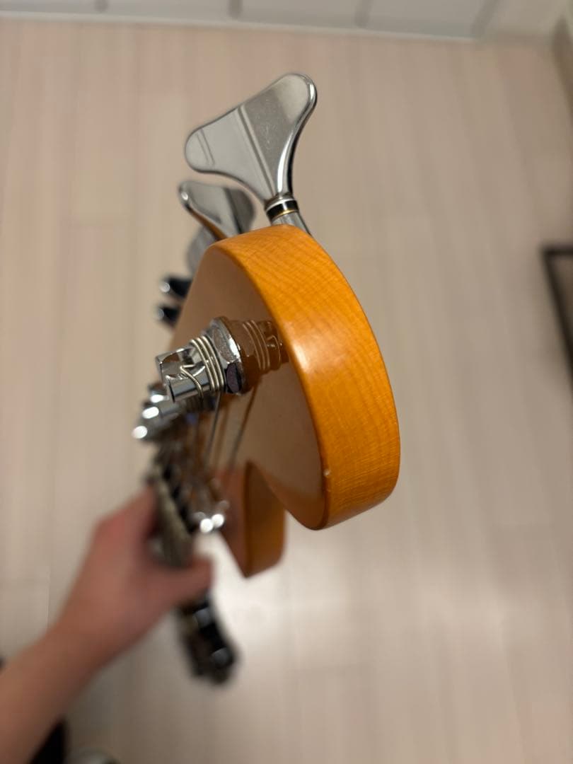 ベース Fender Deluxe Jazz Bass V Kazuki Arai