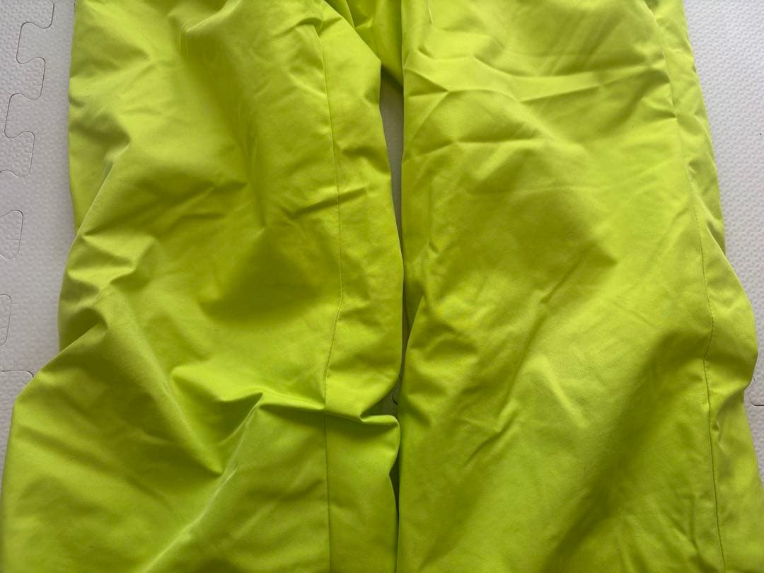 お値下げデサントDESCENTE 子供用スキーウェア 140
