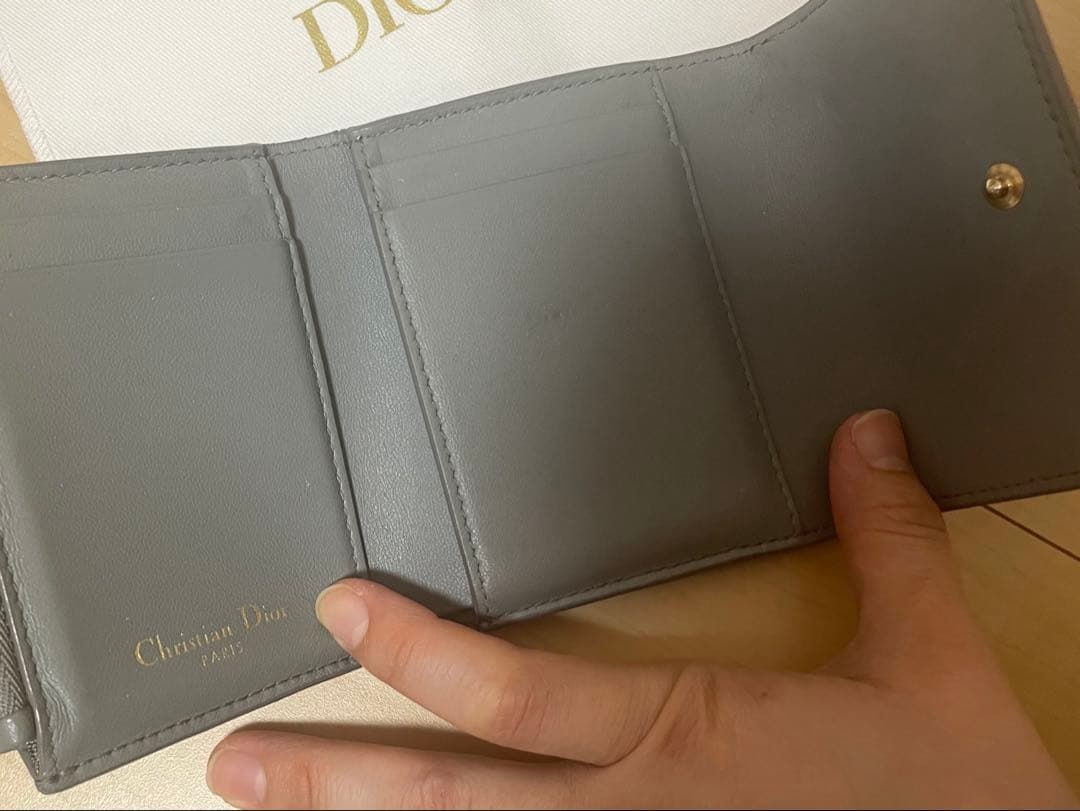 Dior 　モンテーニュ　折り財布　グレー　ミニ財布　本革　コンパクト