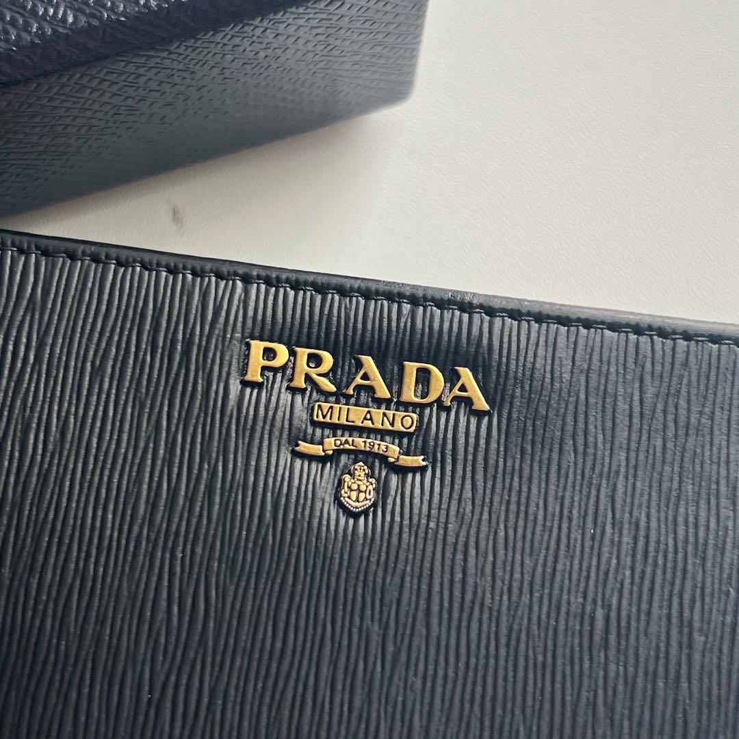 171 極上美品 PRADA プラダ 2つ折り財布