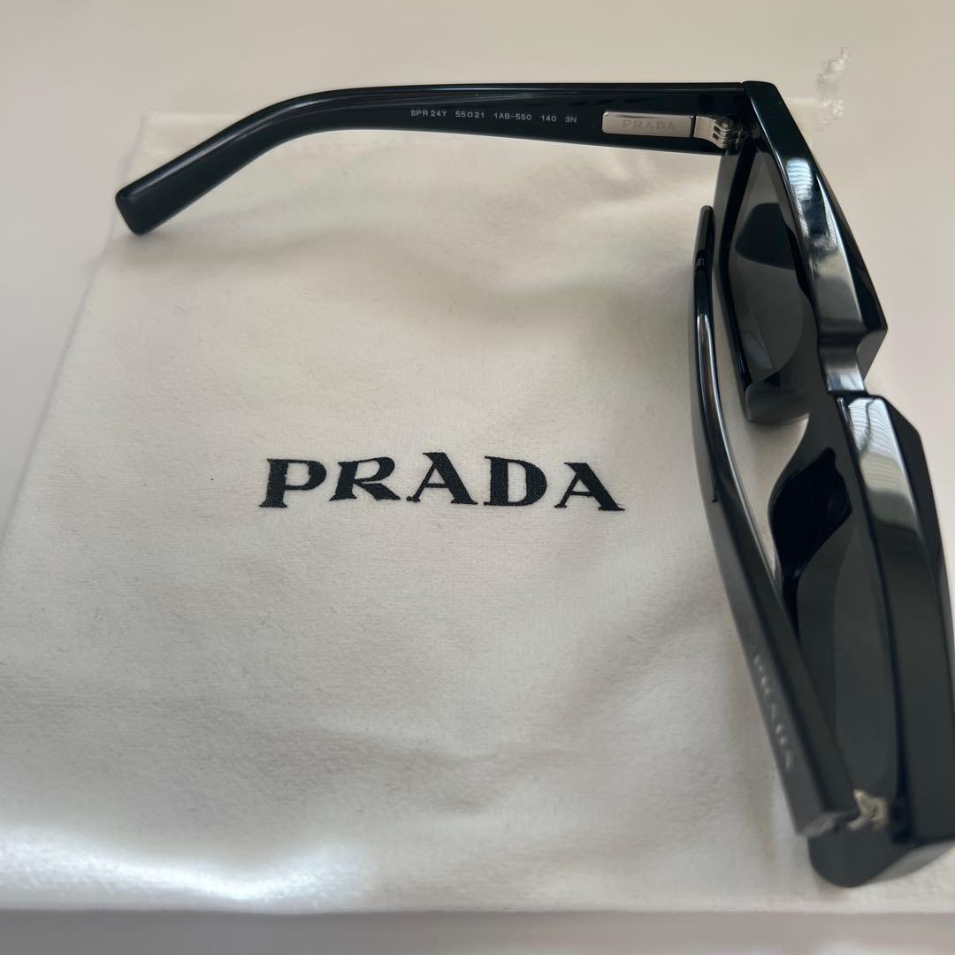 PRADA サングラス　プラダ　eyewear