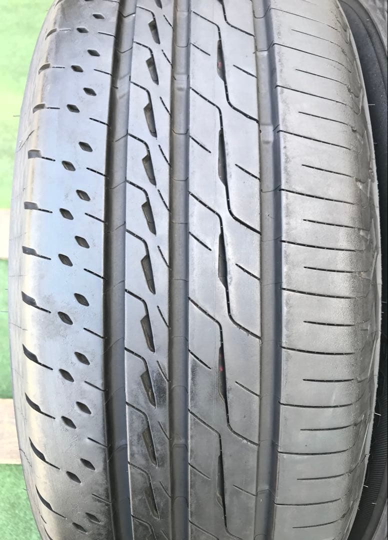 215/60 R17 BRIDGESTONE REGNO GRX-III 25年