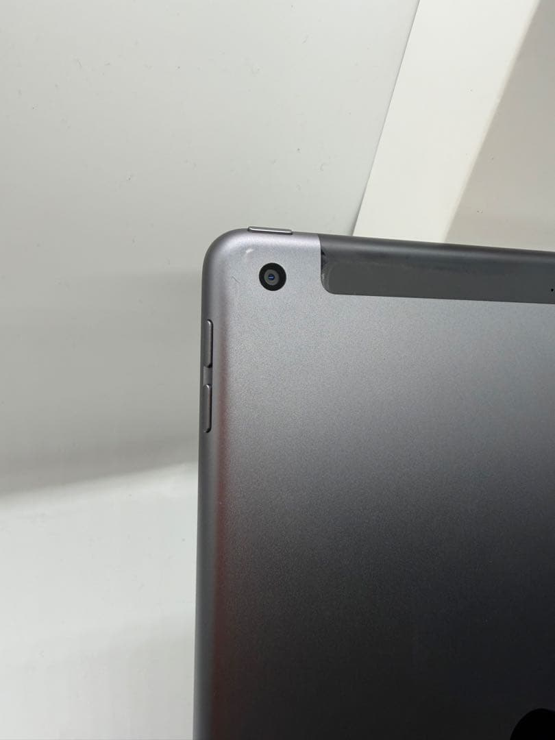 【付属品完備】iPad7 128GB Wi-Fi + Cellularモデル