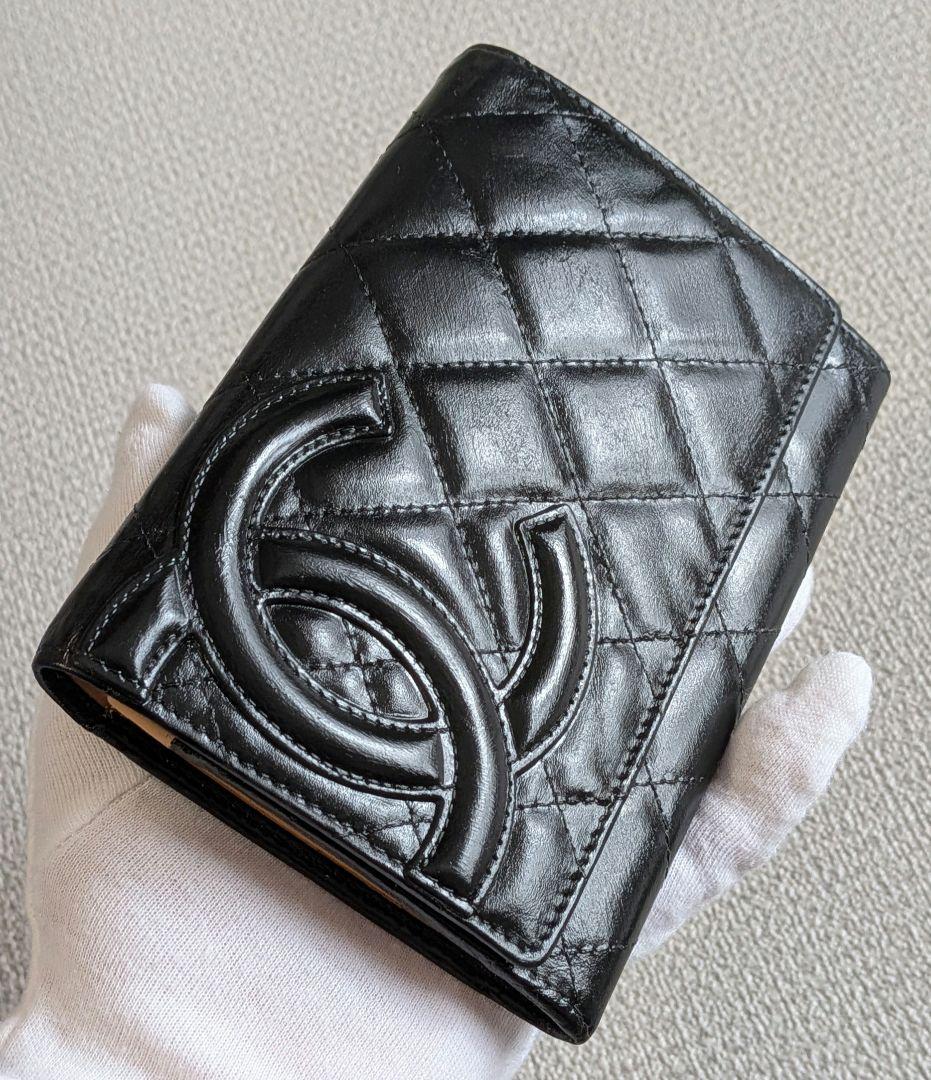 シャネル　カンボンライン　ミディアム　財布　ラムスキン　黒　正規品　ショルダー