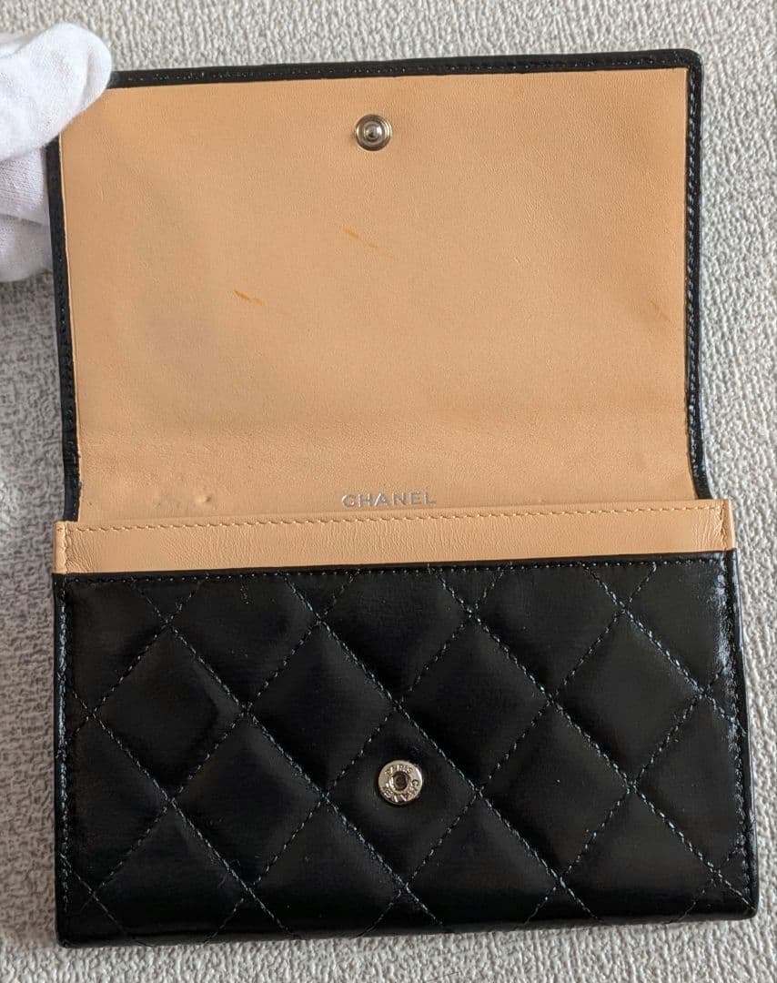 シャネル　カンボンライン　ミディアム　財布　ラムスキン　黒　正規品　ショルダー