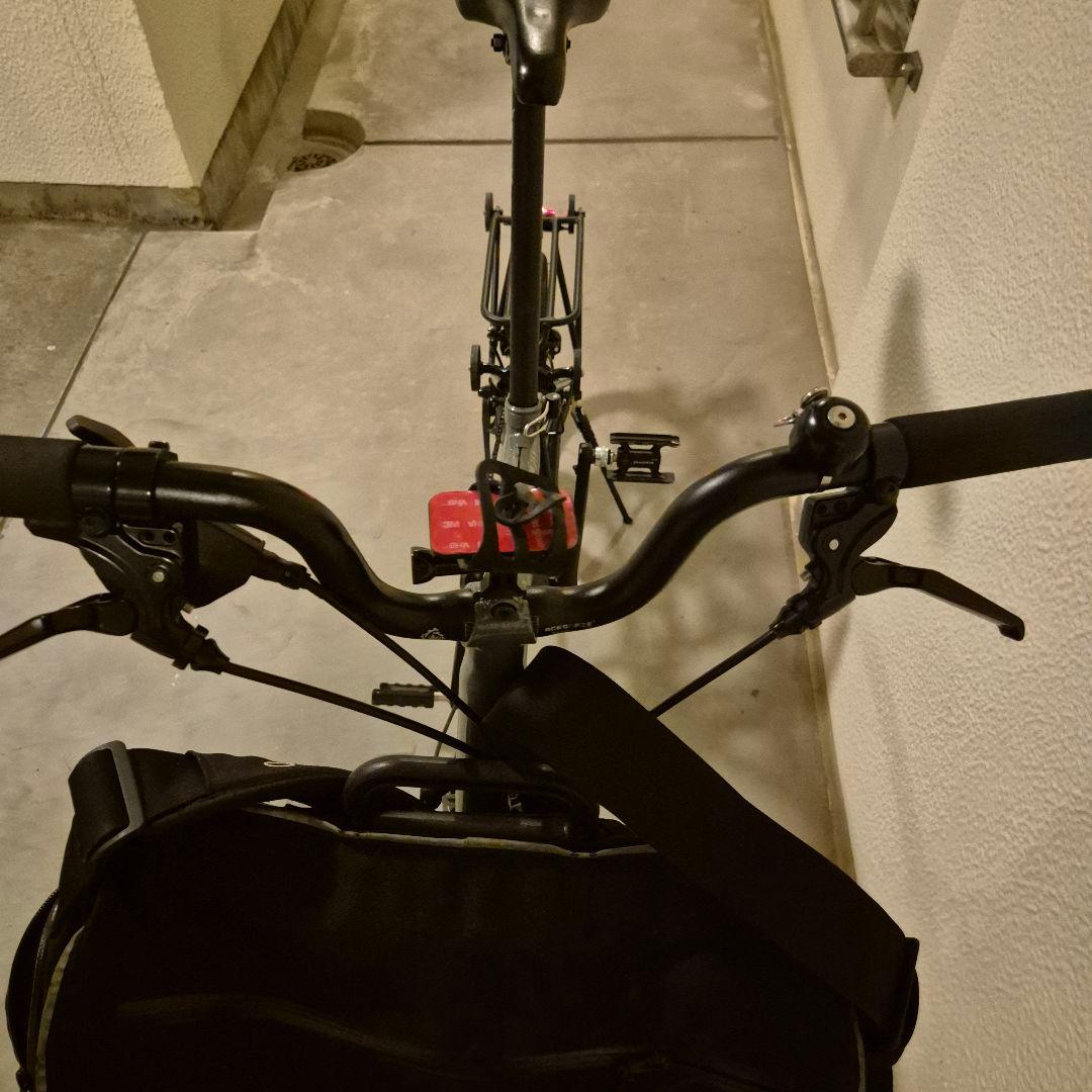 ブロンプトン風 折りたたみ自転車