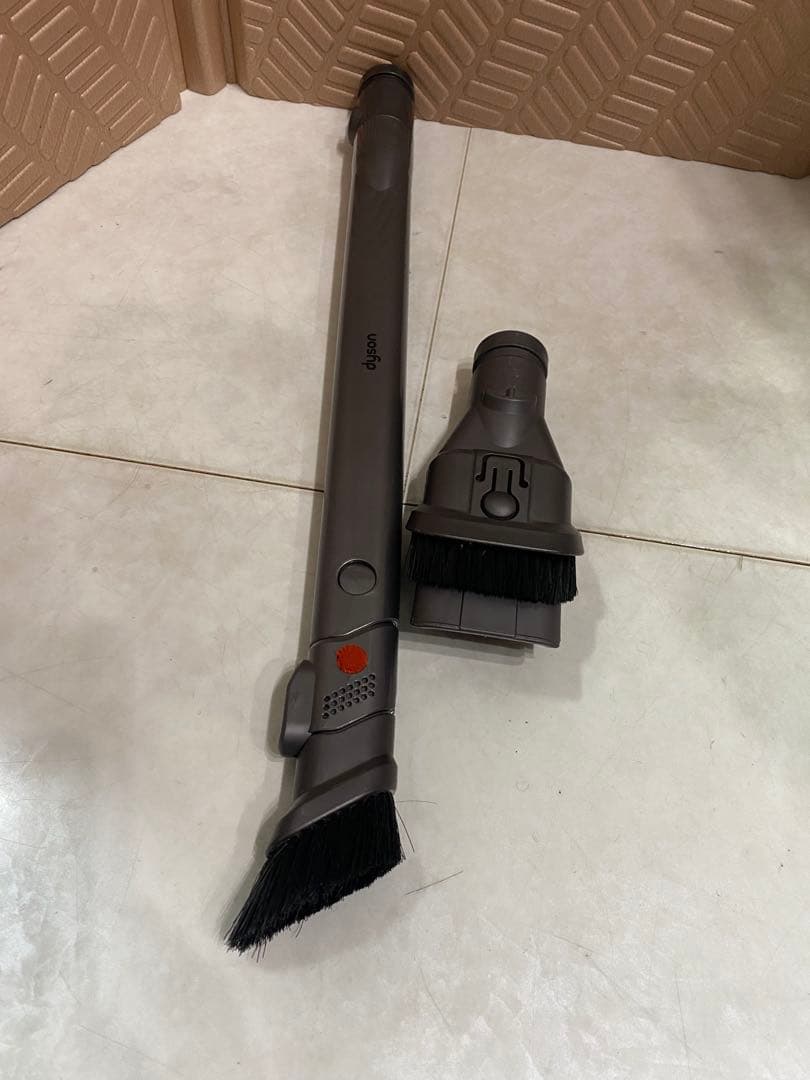 ダイソン キャニスター掃除機 DC48 分解清掃済み