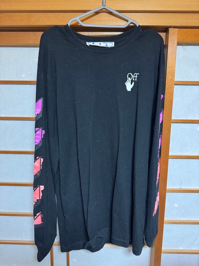 Off-White Ｔシャツ　メンズ