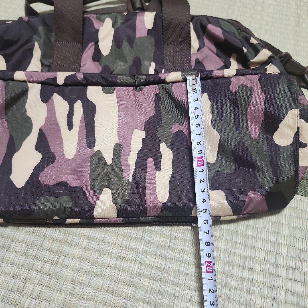 C*i様 LeSportsac 迷彩柄 ボストンバッグ 美品