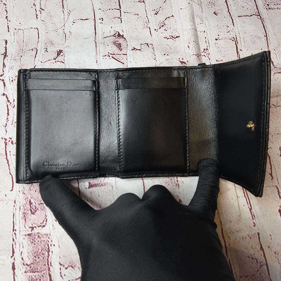 【美品】ディオール 三つ折財布 ロータス カナージュ エナメル ラムスキン／黒J