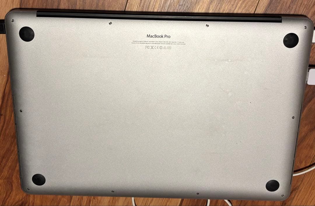 MacBook本体 MacBook Pro 15.4 Mid 2014 16GB SSD256GB