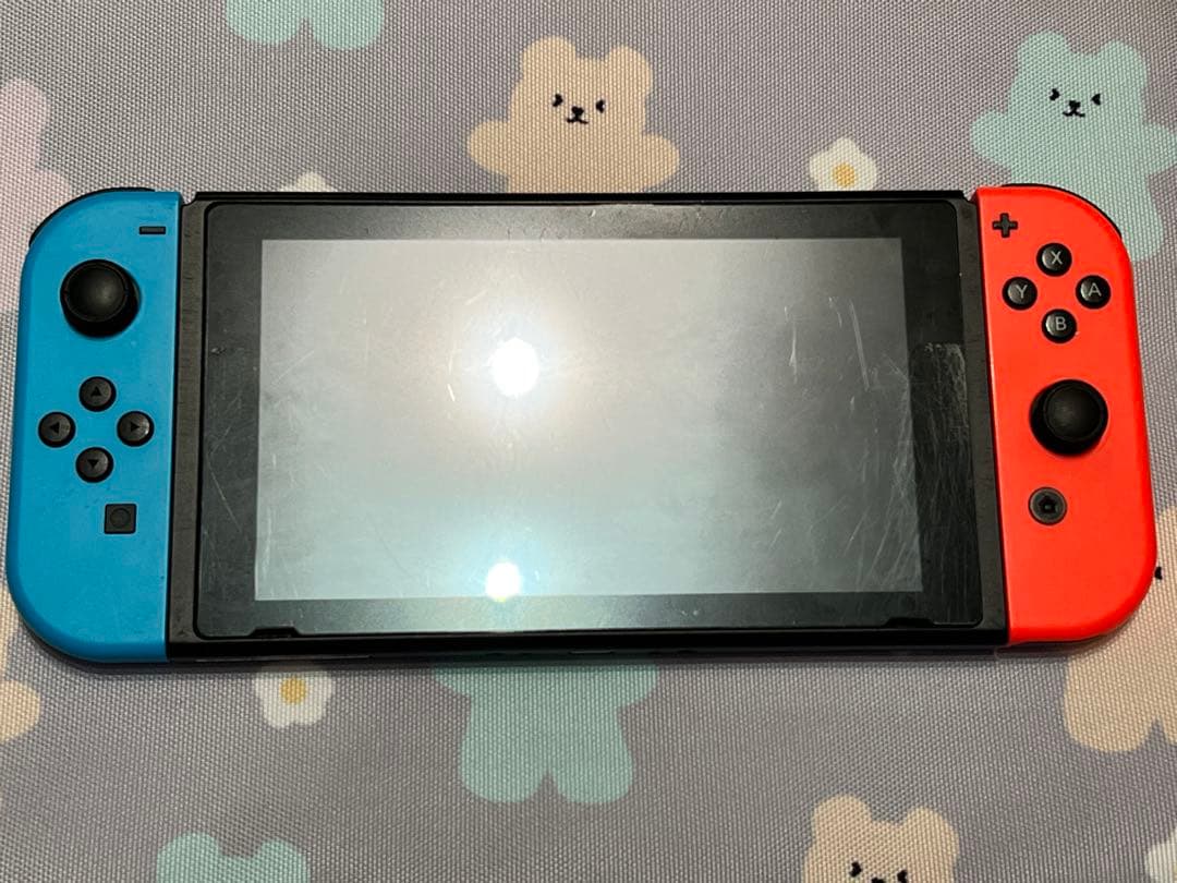任天堂　Switch 本体