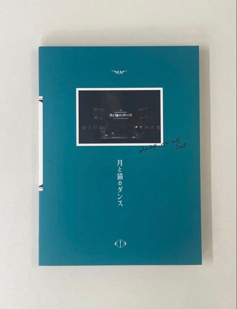 ヨルシカ LIVE 「月と猫のダンス」 (初回限定盤) [Blu-ray]