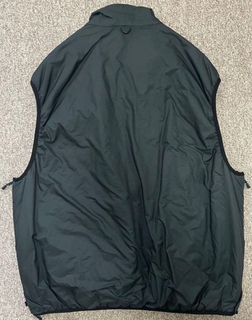 【美品】ダイワピア　TECH REVERSIBLE PUFF VEST