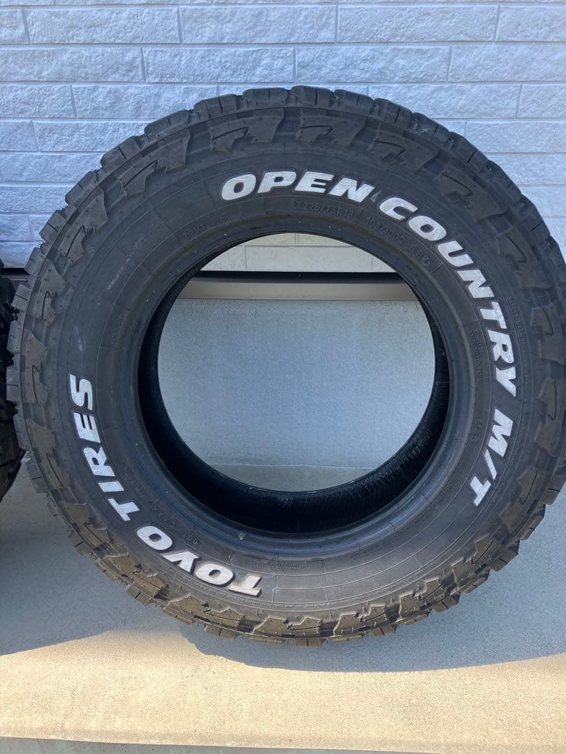 TOYO TIRES OPEN COUNTRY M/T 225/75R16 4本