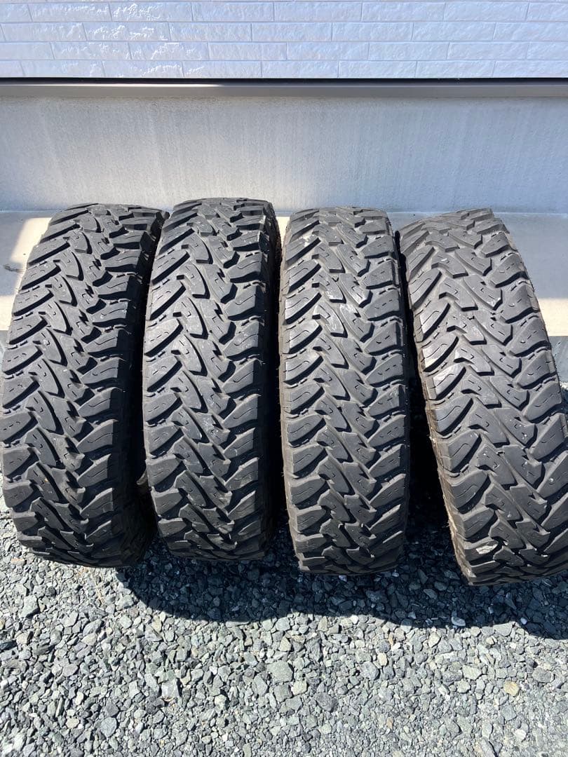 TOYO TIRES OPEN COUNTRY M/T 225/75R16 4本