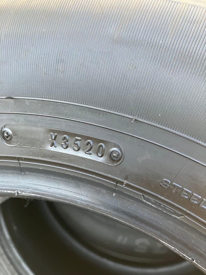 195/80R15ハイエース新車外しダンロップSP175 LT ① 購入条件あり
