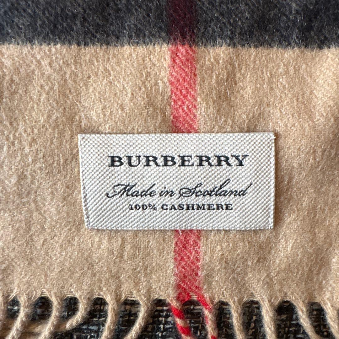 BURBERRY　バーバリー　バーバリーチェック　ハート　カシミヤマフラー
