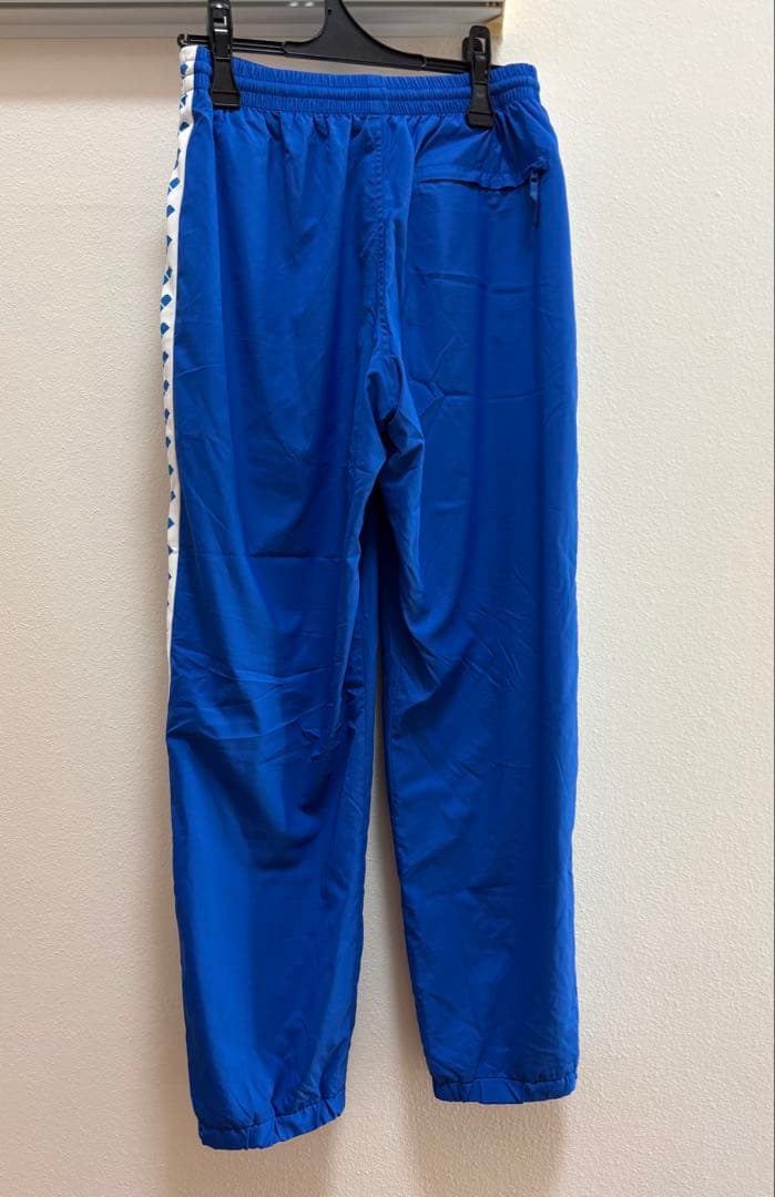 arenaアリーナ青いジャージ上下セット サイズＬ　美品