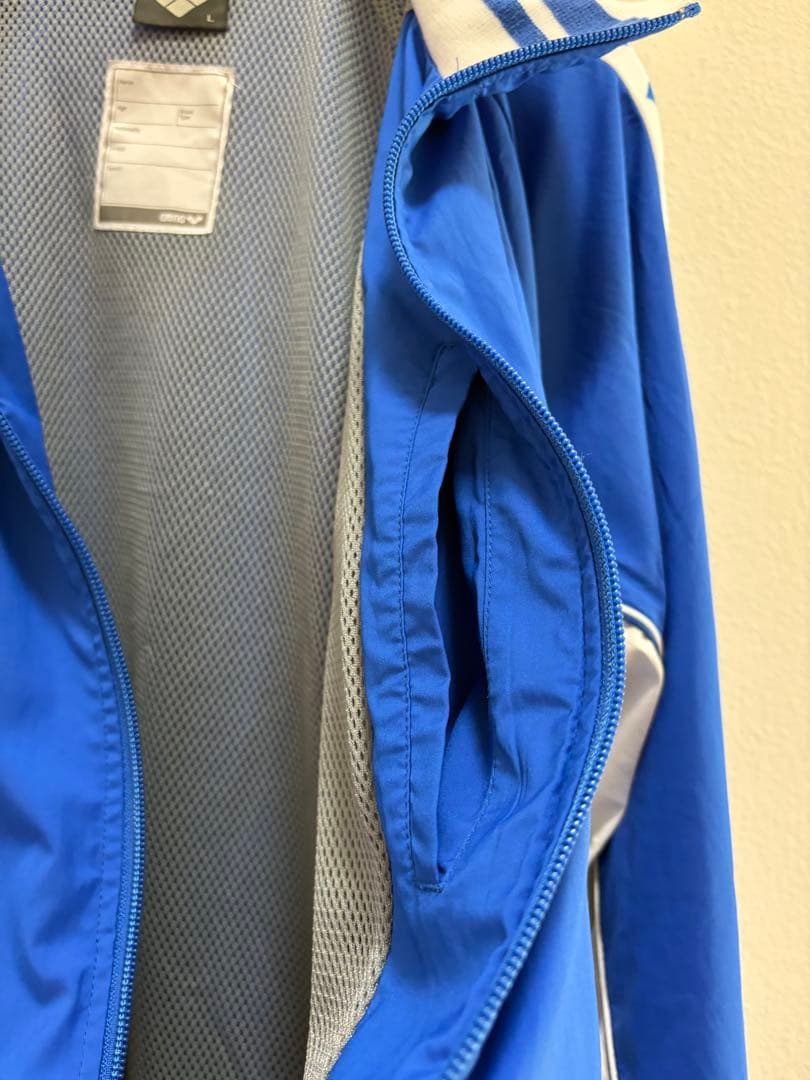 arenaアリーナ青いジャージ上下セット サイズＬ　美品