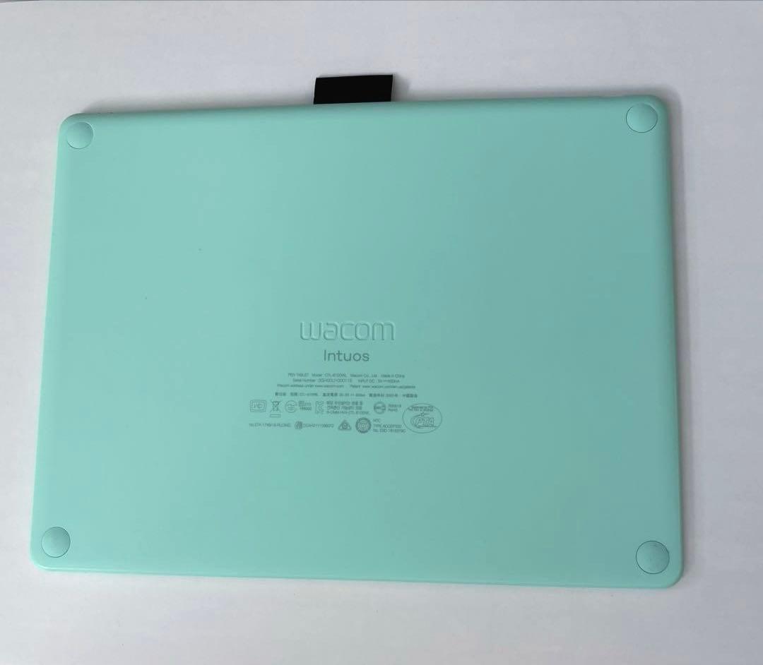 Wacom Intuos ピスタチオグリーン