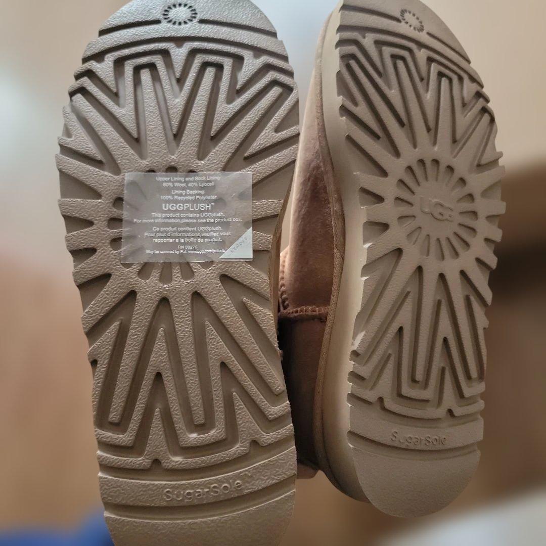 UGG W CLASSIC ULTRA MINI ２４ ウルトラミニ