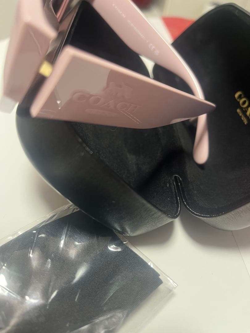 COACH ピンク キャットアイ サングラス