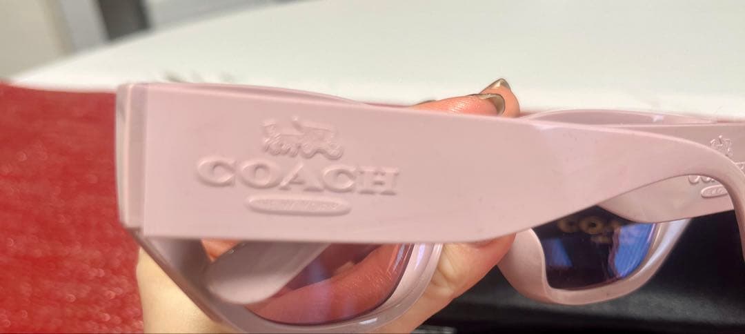 COACH ピンク キャットアイ サングラス