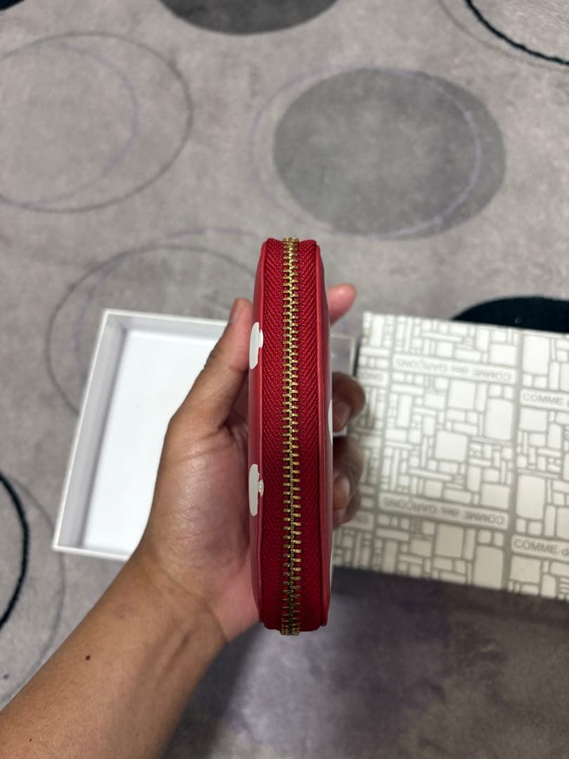 COMME des GARÇONS レッド ドット 二つ折り財布