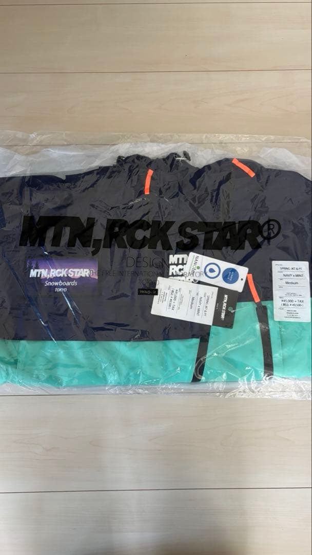 25-26 マウンテンロックスターSPRING JKT&PT