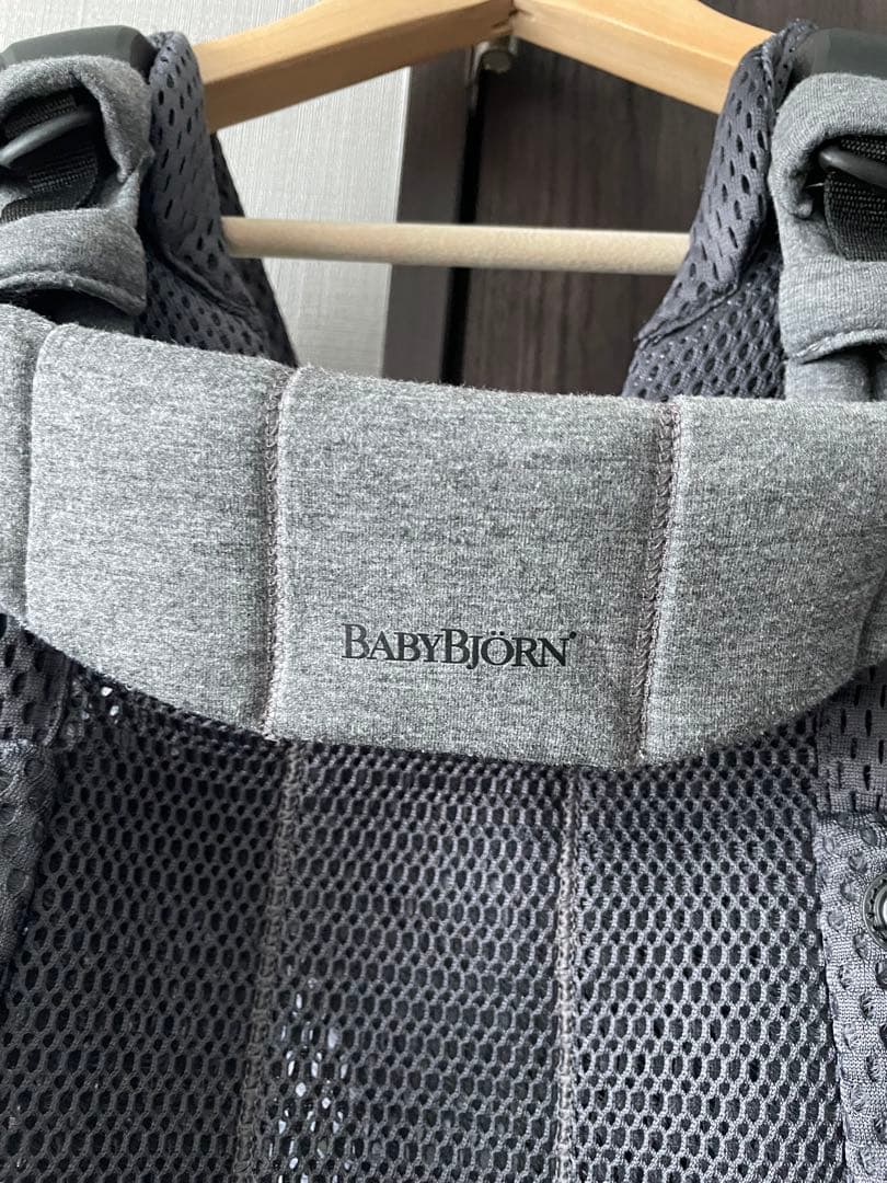 美品　Baby Bjorn ベビーキャリア Harmony