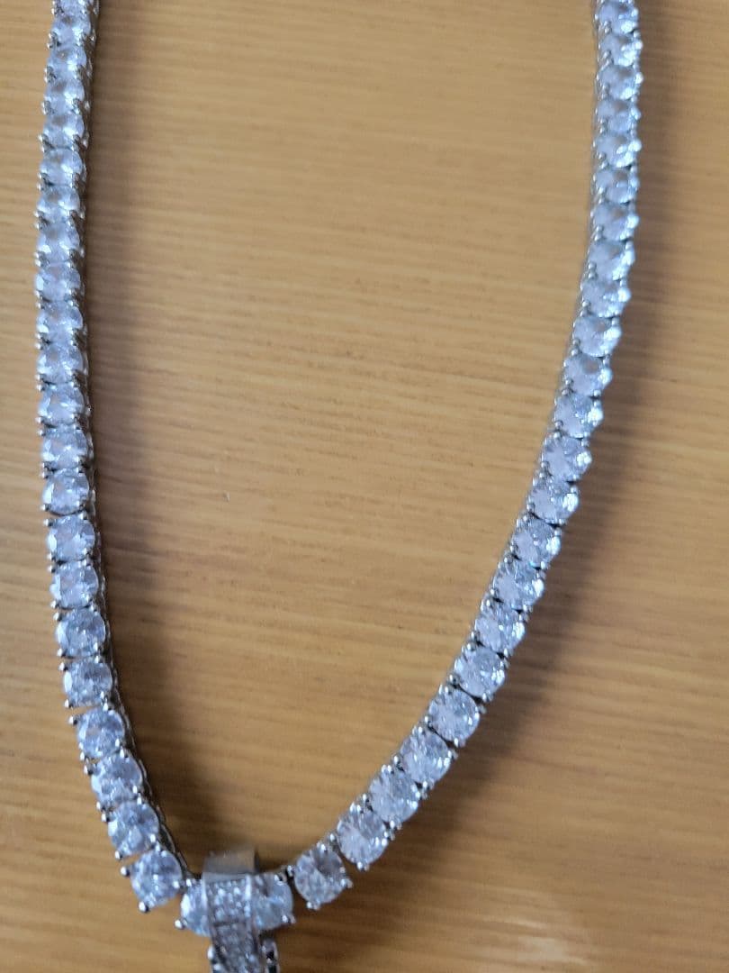 Glitter クロスネックレス シルバー