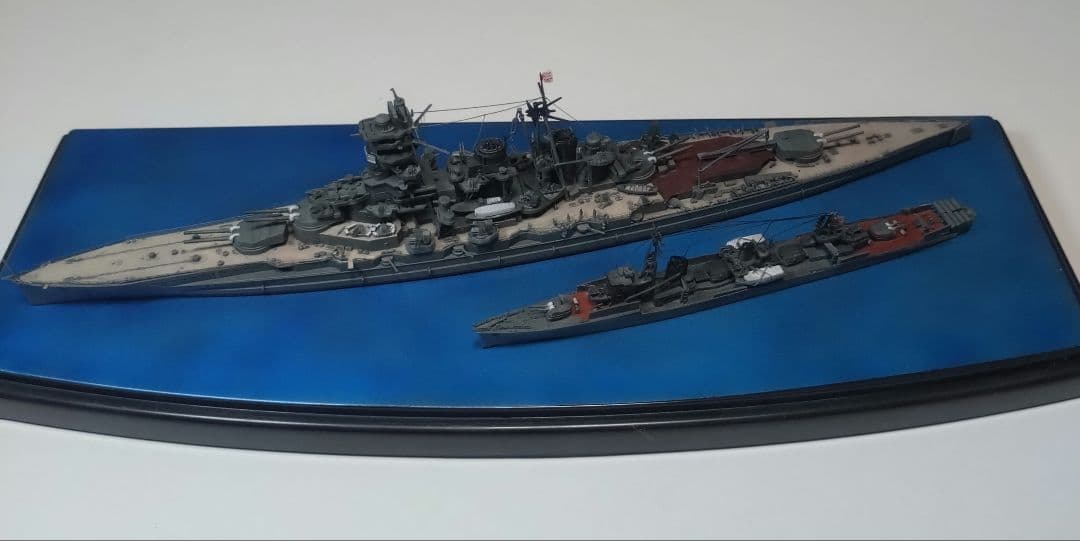 1/700 金剛（フジミ）雪風（アオシマ更新版）全塗装　　 　完成品