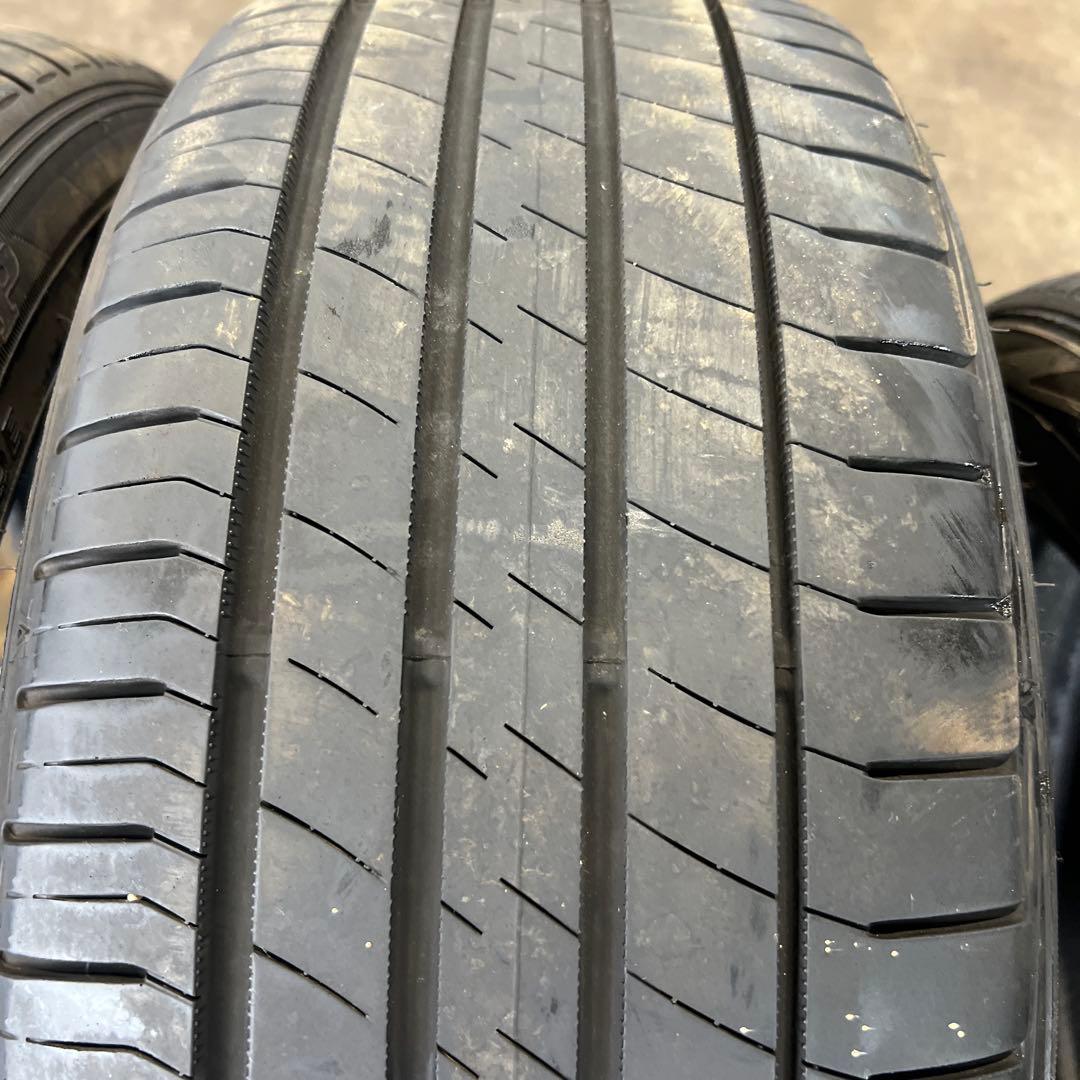 225/45R18 ダンロップ　ルマン5