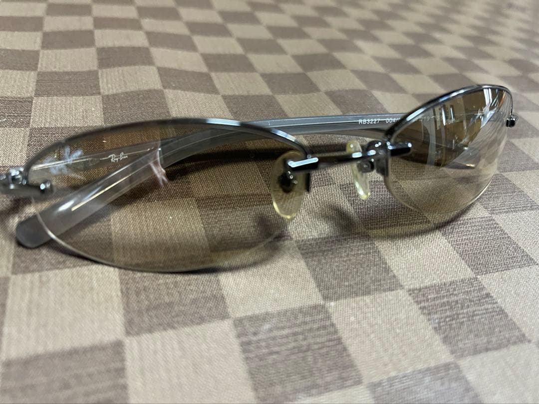 Ray Ban レイバン　サングラス　RB3227