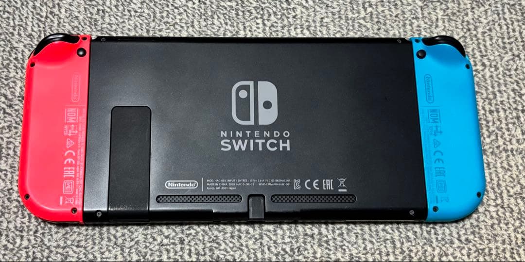 R*e様 Nintendo Switch 青/赤 本体