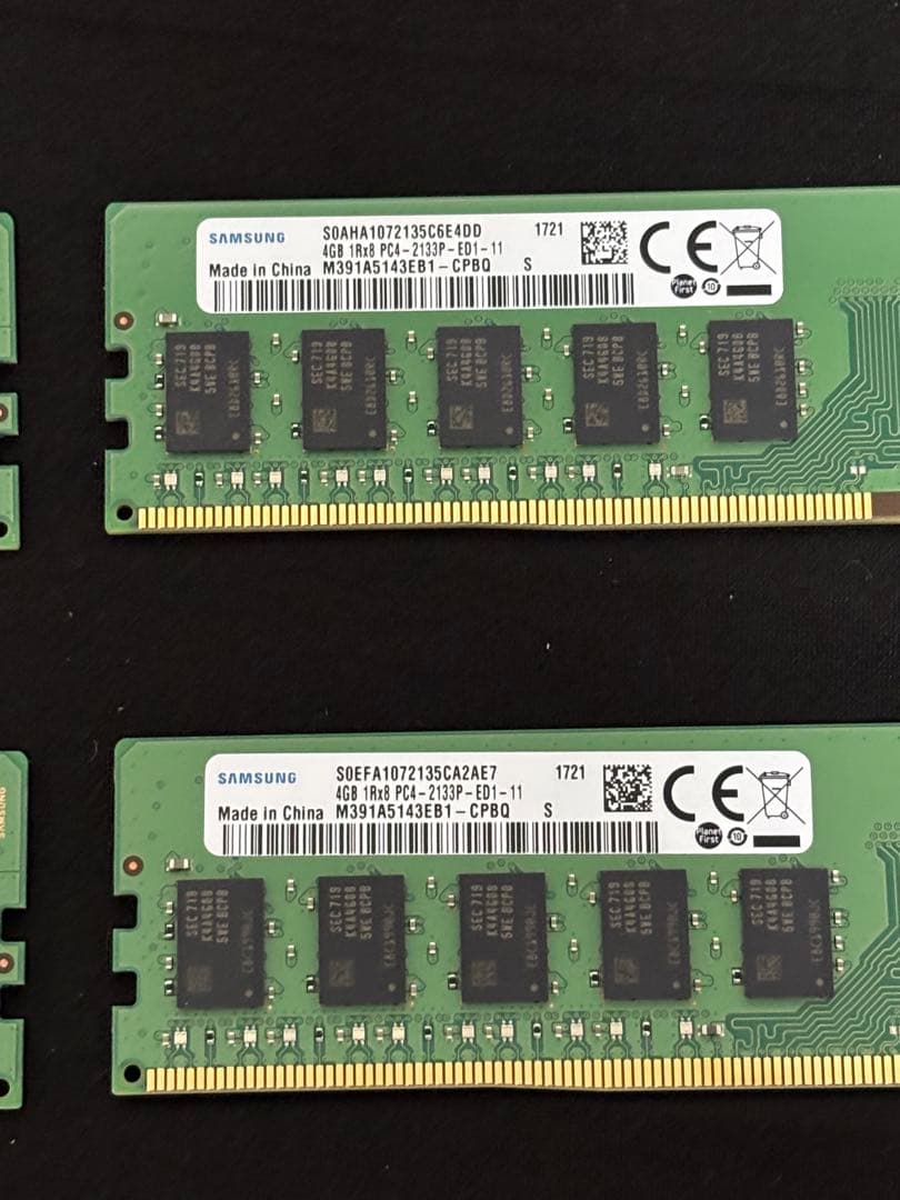 Samsung DDR4 4GB✖︎4枚合計16GB メモリ