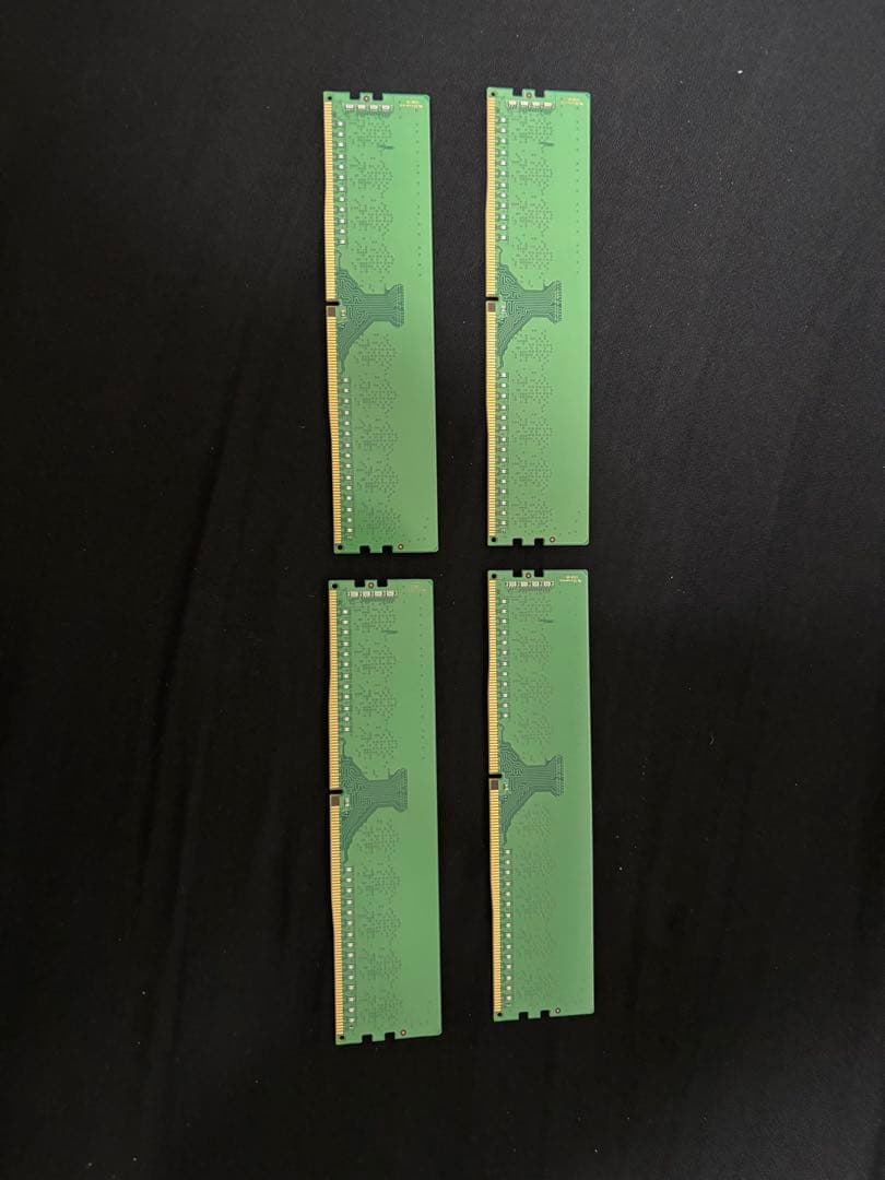 Samsung DDR4 4GB✖︎4枚合計16GB メモリ