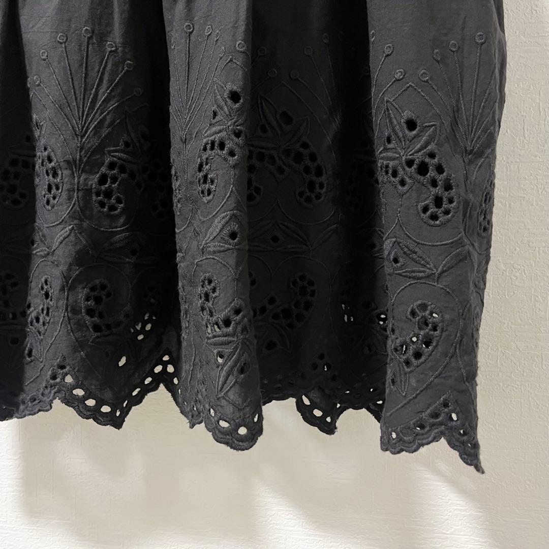 かぐれ スカラップ刺繍キャミソール