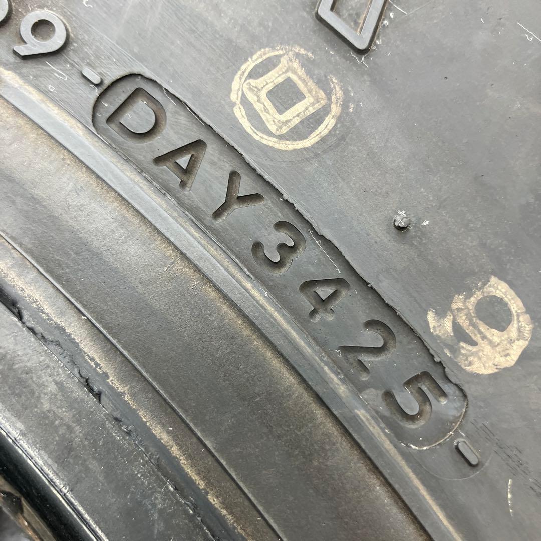 【新車外】225/80R17.5　123/122L　ヨコハマ　縦目　RY138E
